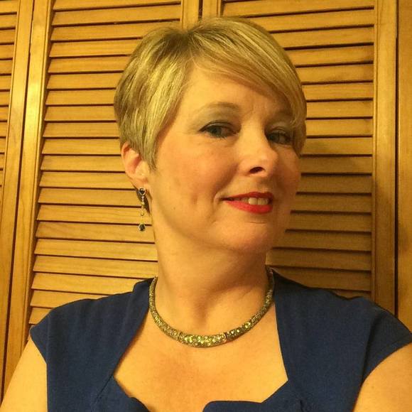 Meet your Posher, Rita - Picture 1 of 1